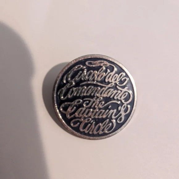 Princess Cruises Lapel Pin - Picture 2 of 3